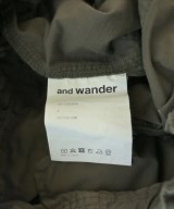 and wander（アンド　ワンダー）その他 カーキ サイズ:0(XS位) メンズ/2200642335081