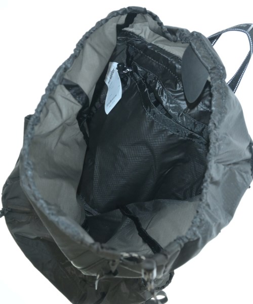 and wander（アンド　ワンダー）バックパック・リュック 黒 サイズ:- メンズ/2200665160059