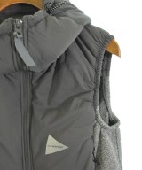 and wander（アンド　ワンダー）ダウンジャケット/ダウンベスト グレー サイズ:0(XS位) レディース/2200666796066