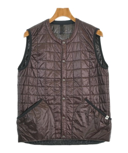 and wander(アンド　ワンダー)その他 赤 サイズ:4(XL位)/2200667803152