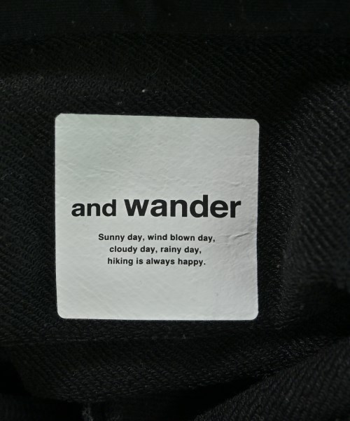 and wander（アンド　ワンダー）カジュアルシャツ 黒 サイズ:2(S位) メンズ/2200667387621
