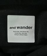 and wander（アンド　ワンダー）カジュアルシャツ 黒 サイズ:2(S位) メンズ/2200667387621