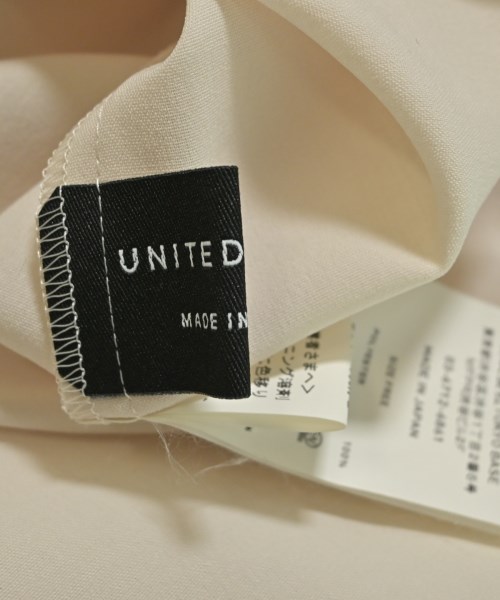 UNITED TOKYO（ユナイテッドトウキョウ）カジュアルシャツ ベージュ サイズ:F レディース/2200644123099