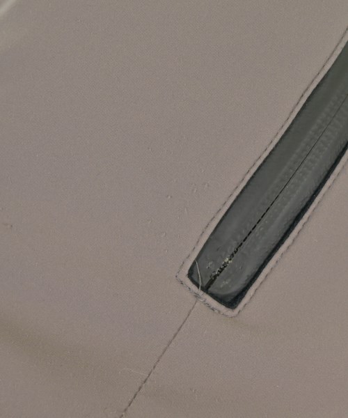 UNITED TOKYO（ユナイテッドトウキョウ）ダウンジャケット/ダウンベスト グレー サイズ:3(L位) メンズ/2200669961010