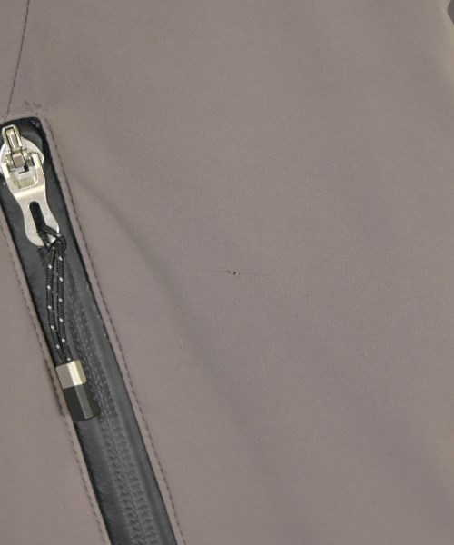 UNITED TOKYO（ユナイテッドトウキョウ）ダウンジャケット/ダウンベスト グレー サイズ:3(L位) メンズ/2200669961010