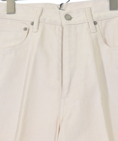 AURALEE（オーラリー）デニムパンツ 白 サイズ:27(M位) レディース/2200606052160