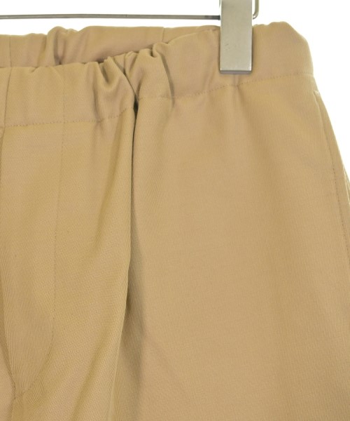 AURALEE（オーラリー）その他 ベージュ サイズ:4(M位) メンズ/2200654060049