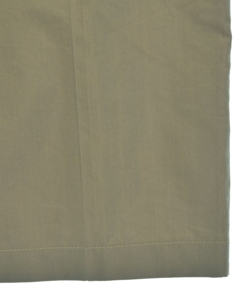 AURALEE（オーラリー）その他 カーキ サイズ:4(M位) メンズ/2200654060056