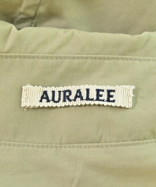 AURALEE（オーラリー）その他 ベージュ サイズ:3(L位) レディース/2200612010017