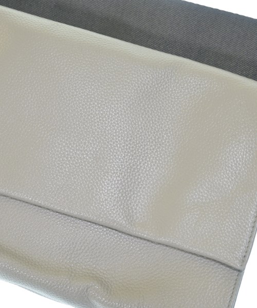 ear PAPILLONNER（イアパピヨネ）ショルダーバッグ グレー サイズ:- レディース/2200622925080