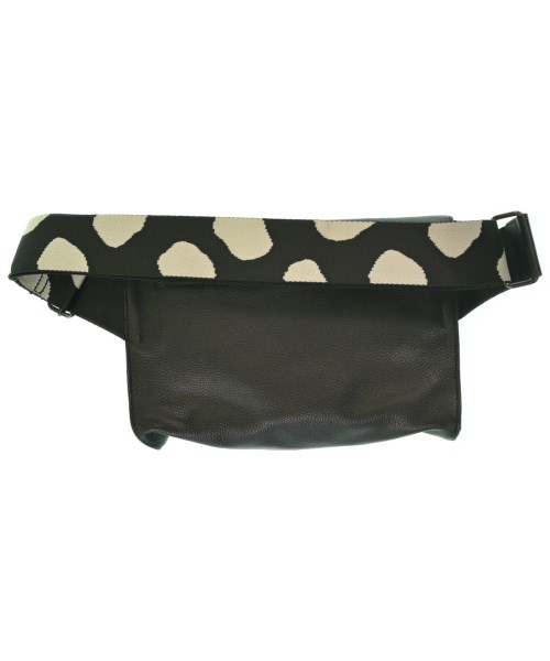 ear PAPILLONNER（イアパピヨネ）ショルダーバッグ 黒 サイズ:- レディース/2200656604371