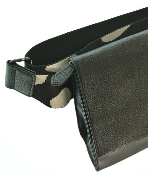 ear PAPILLONNER（イアパピヨネ）ショルダーバッグ 黒 サイズ:- レディース/2200656604371