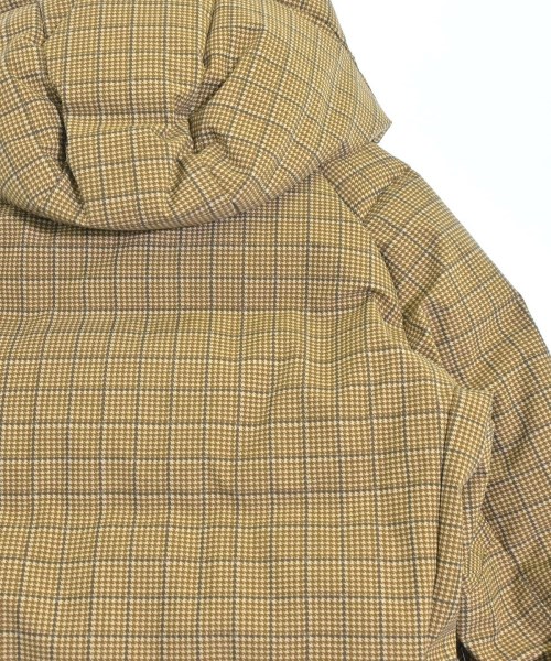 TODD SNYDER（トッド　スナイダー）ダウンジャケット/ダウンベスト ベージュ サイズ:S メンズ/2200630398043