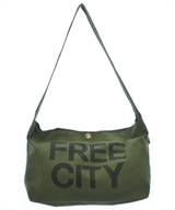 FREE CITY ショルダーバッグ
