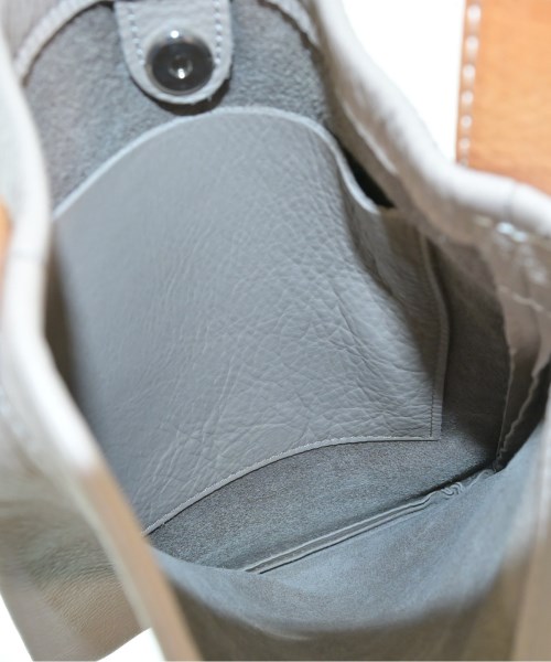 Hender Scheme（エンダースキーマー）ショルダーバッグ ベージュ サイズ:- メンズ/2200675466097