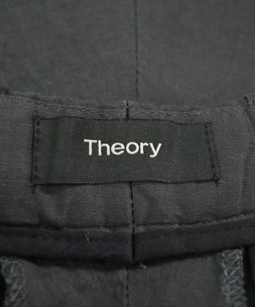 Theory（セオリー）ショートパンツ グレー サイズ:28(S位) メンズ/2200705061063