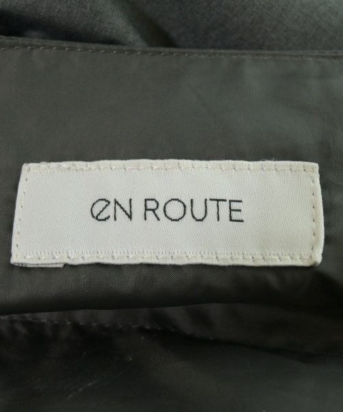 EN ROUTE（アンルート）ダウンジャケット/ダウンベスト グレー サイズ:3(L位) メンズ/2200652315080