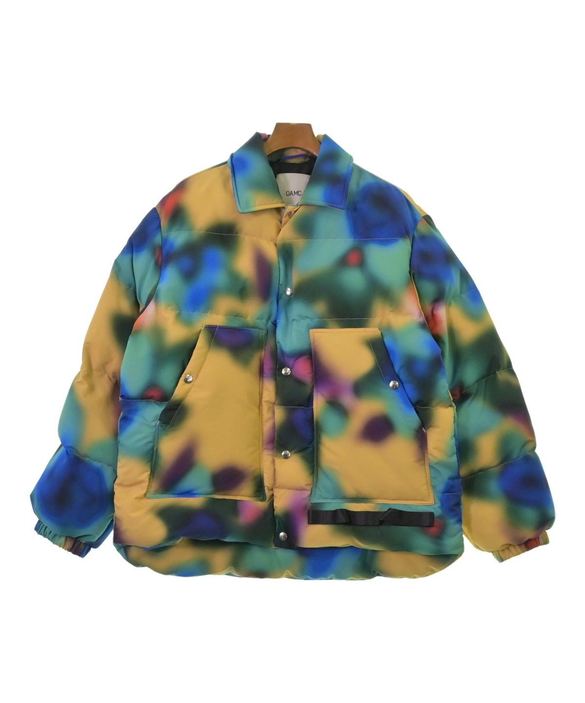 OAMC オーエーエムシー ブルゾン（その他） メンズ 【古着】【中古】 OAMC（オーエーエムシー）ダウンジャケット/ダウンベスト その他（柄物
