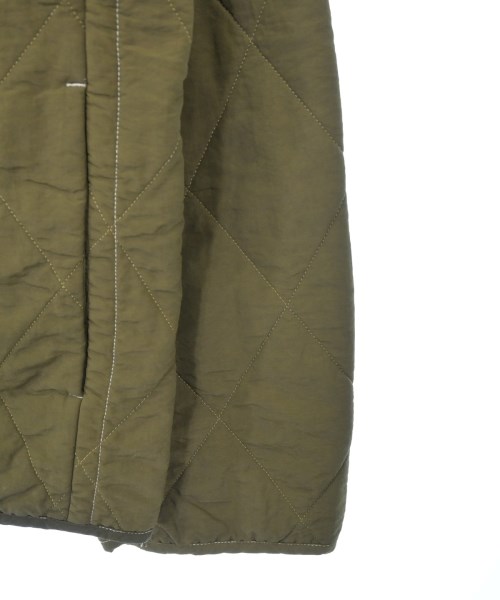 OAMC（オーエーエムシー）ダウンジャケット/ダウンベスト カーキ サイズ:L メンズ/2200641695032