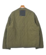 OAMC（オーエーエムシー）ダウンジャケット/ダウンベスト カーキ サイズ:L メンズ/2200641695032