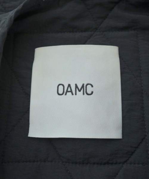 OAMC（オーエーエムシー）ダウンジャケット/ダウンベスト 黒 サイズ:L メンズ/2200641695049