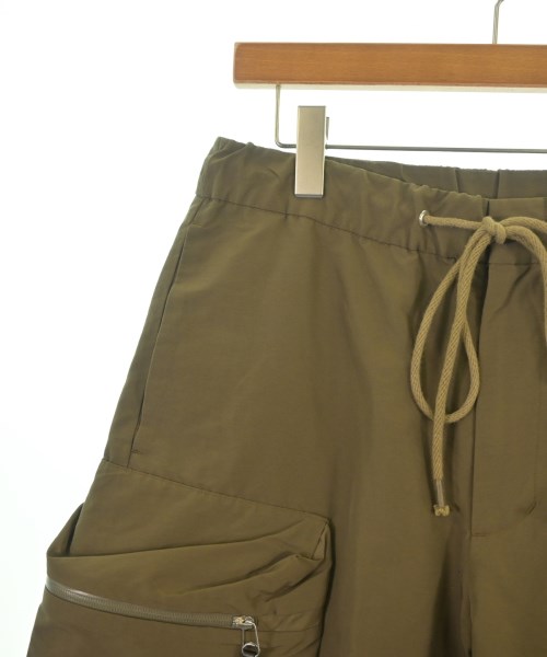 OAMC（オーエーエムシー）ショートパンツ カーキ サイズ:2(M位) メンズ/2200625838028