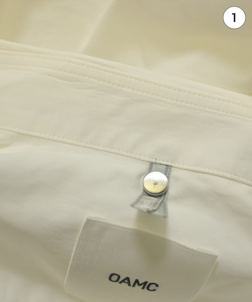 OAMC（オーエーエムシー）カジュアルシャツ 白 サイズ:M メンズ/2200675017053