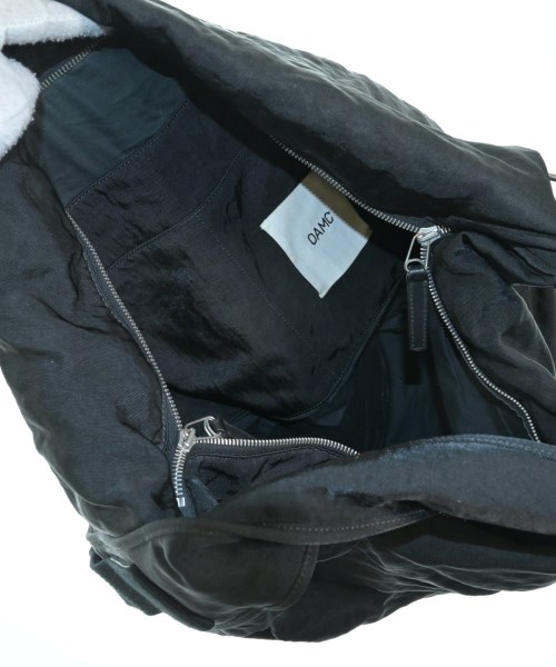 OAMC（オーエーエムシー）ショルダーバッグ 黒 サイズ:- メンズ/2200645128123