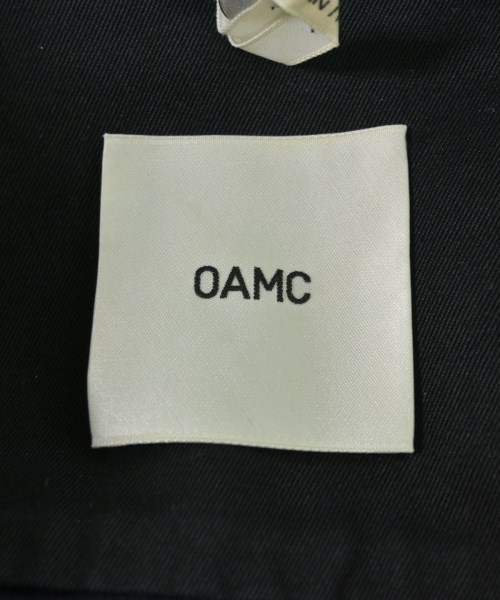 OAMC（オーエーエムシー）カジュアルシャツ 紺 サイズ:L メンズ/2200709421030