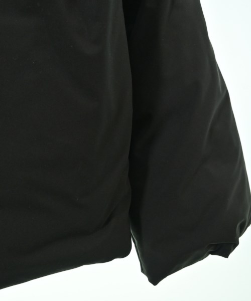 OAMC（オーエーエムシー）ダウンジャケット/ダウンベスト 黒 サイズ:S メンズ/2200666907011