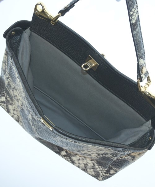 GIANNI NOTARO Carol J.（ジャンニノターロキャロルジェイ）ショルダーバッグ 白 サイズ:- レディース/2200613934077