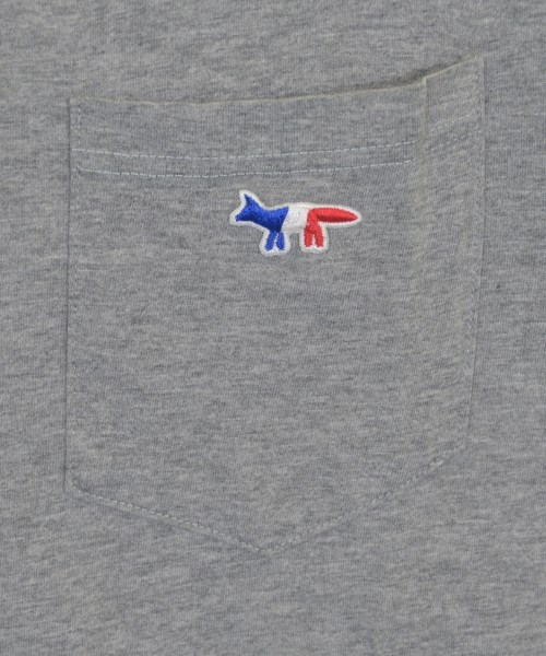 MAISON KITSUNE（メゾンキツネ）Tシャツ・カットソー グレー サイズ:-(XS位) メンズ/2200643573116
