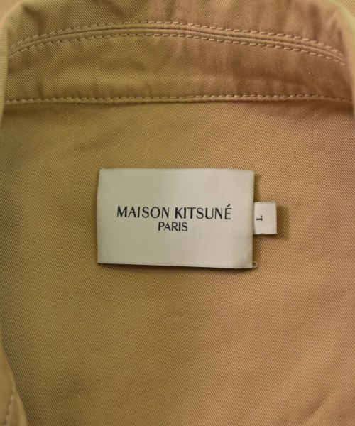 MAISON KITSUNE（メゾンキツネ）カジュアルシャツ ベージュ サイズ:L メンズ/2200644168069