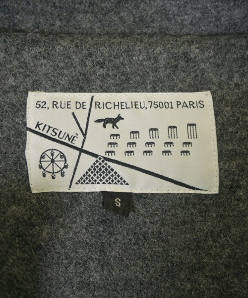 MAISON KITSUNE（メゾンキツネ）ダッフルコート グレー サイズ:S メンズ/2200619679026