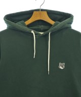MAISON KITSUNE（メゾンキツネ）パーカー 緑 サイズ:XL メンズ/2200627064043