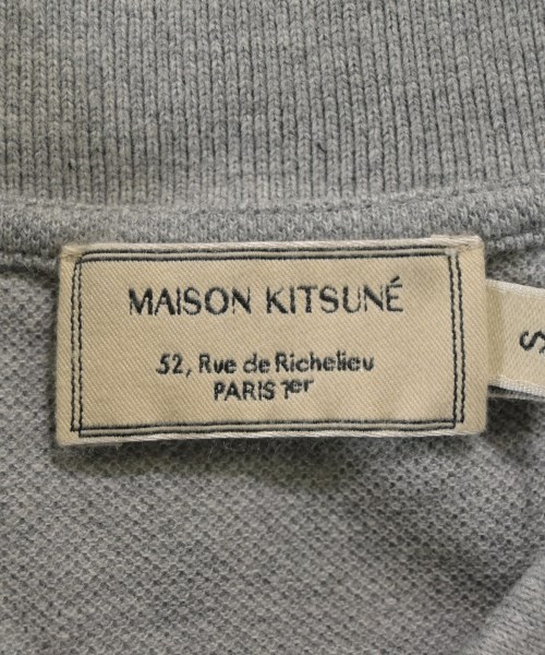MAISON KITSUNE（メゾンキツネ）ポロシャツ グレー サイズ:S メンズ/2200630123027