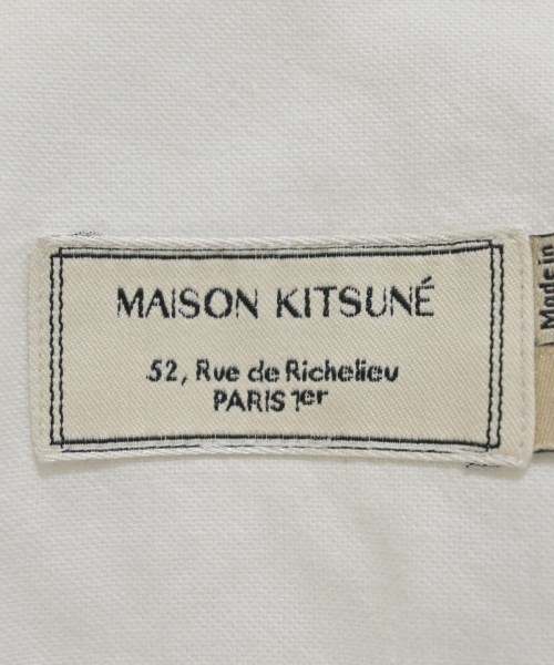 MAISON KITSUNE（メゾンキツネ）カジュアルシャツ 白 サイズ:38(S位) メンズ/2200677136110