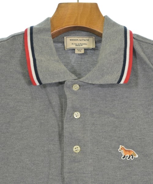 MAISON KITSUNE（メゾンキツネ）ポロシャツ グレー サイズ:S メンズ/2200678975336