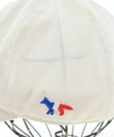 MAISON KITSUNE（メゾンキツネ）キャップ 白 サイズ:- メンズ/2200695857288