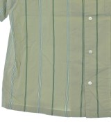 MAISON KITSUNE（メゾンキツネ）カジュアルシャツ 緑 サイズ:L メンズ/2200656037049