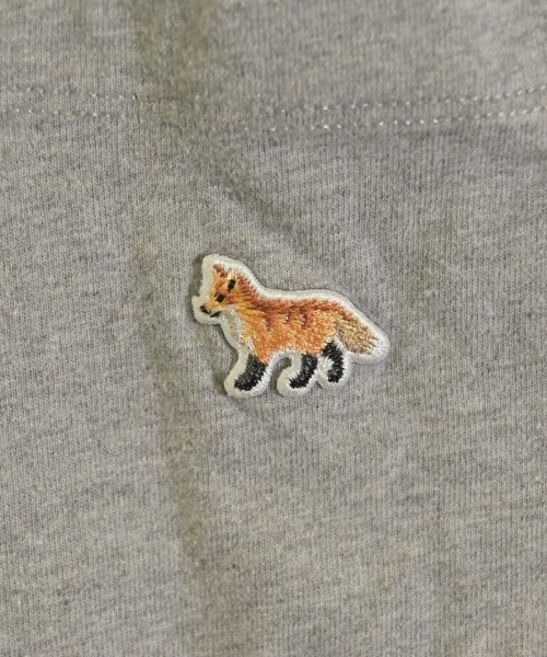 MAISON KITSUNE（メゾンキツネ）Tシャツ・カットソー グレー サイズ:M メンズ/2200711015012