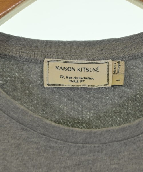MAISON KITSUNE（メゾンキツネ）Tシャツ・カットソー グレー サイズ:L メンズ/2200640042318