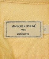 MAISON KITSUNE（メゾンキツネ）カジュアルシャツ 黄 サイズ:S メンズ/2200652869064