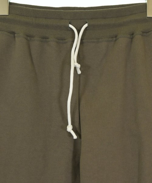 MAISON KITSUNE（メゾンキツネ）スウェットパンツ カーキ サイズ:S メンズ/2200707956053