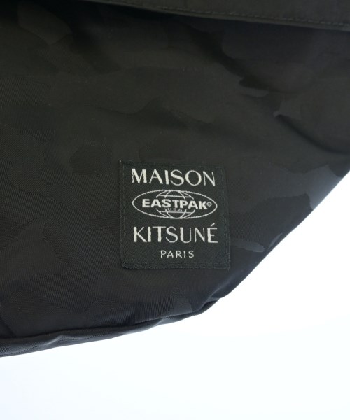 MAISON KITSUNE（メゾンキツネ）ショルダーバッグ 黒 サイズ:- メンズ/2200717014699