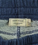 MAISON KITSUNE（メゾンキツネ）ショートパンツ 紺 サイズ:XS メンズ/2200725093020