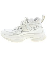 MAISON KITSUNE（メゾンキツネ）スニーカー 白 サイズ:26cm メンズ/2200688852016