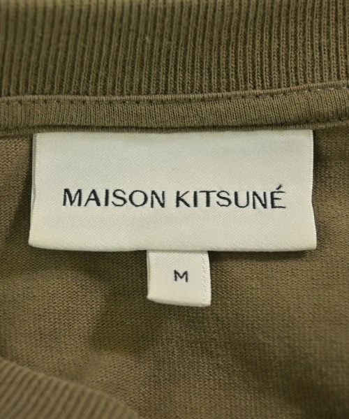MAISON KITSUNE（メゾンキツネ）Tシャツ・カットソー カーキ サイズ:M メンズ/2200690534023