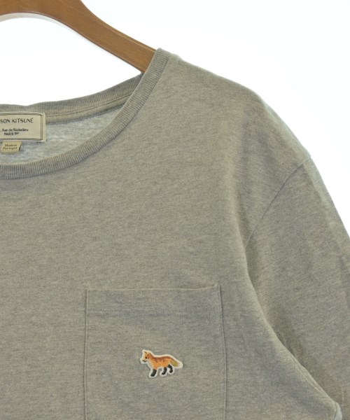 MAISON KITSUNE（メゾンキツネ）Tシャツ・カットソー グレー サイズ:M レディース/2200636837294