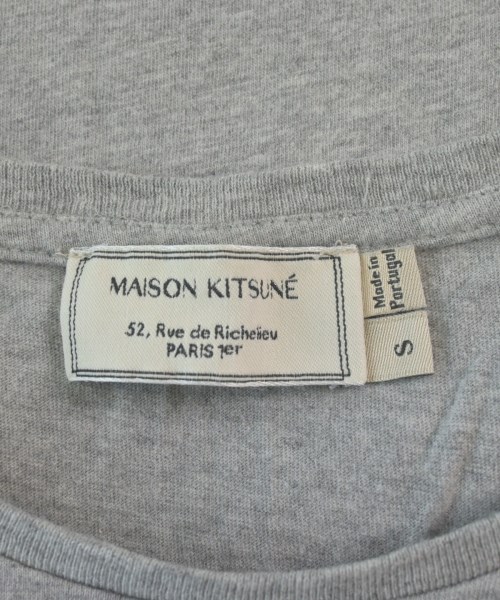 MAISON KITSUNE（メゾンキツネ）Tシャツ・カットソー グレー サイズ:S レディース/2200631800378